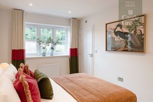 Photo 16- click for photo gallery